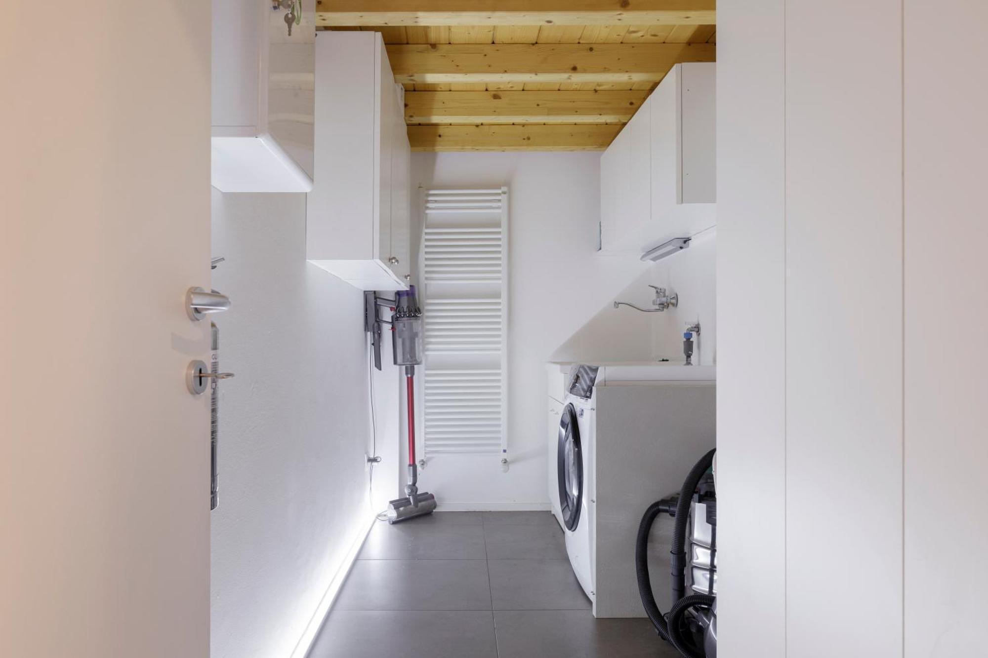 Luxe & Central Haven - Jacuzzi, Sauna, Steam, Private Parking โกโม ภายนอก รูปภาพ